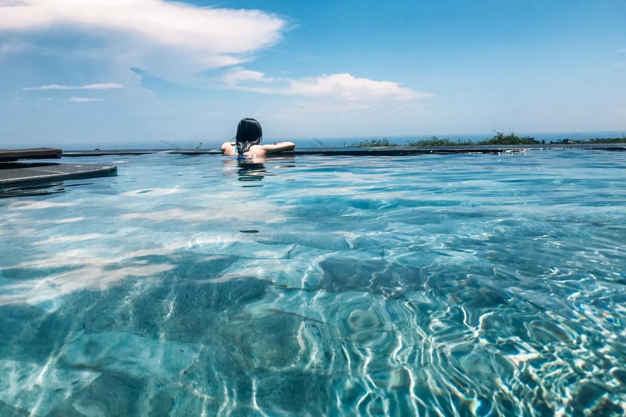 The Ocean Views Luxury Villas & Apartment Uluwatu Eksteriør billede